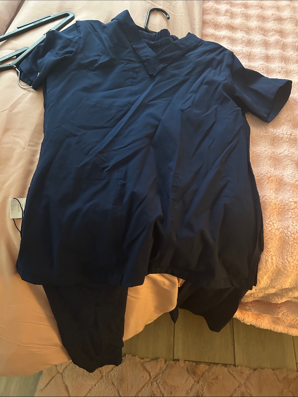 Women's Navy scrub set with slit on bottom - Comfortable Short Sleeve